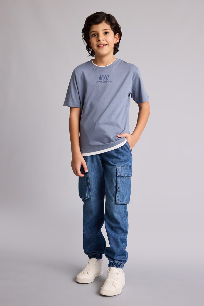 ديفاكتو تيشيرت اولادي نص كم قصة عادية برقبة مستديرة - Image 2